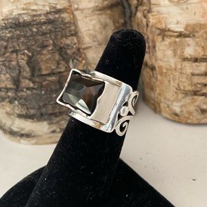 Sterling Silver smoky quartz ring. Size 7.